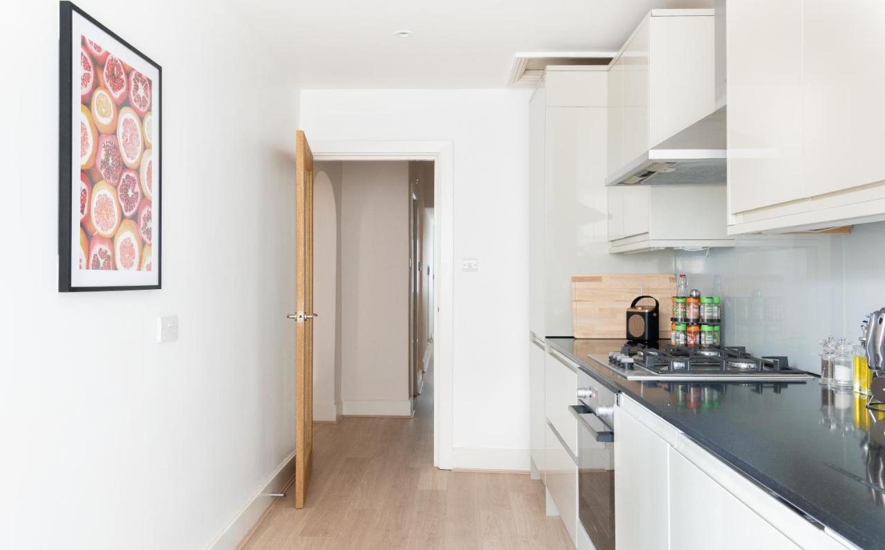 The Chelsea Arms - Bright 3Bdr With Garden & Private Parking Apartamento Londres Exterior foto
