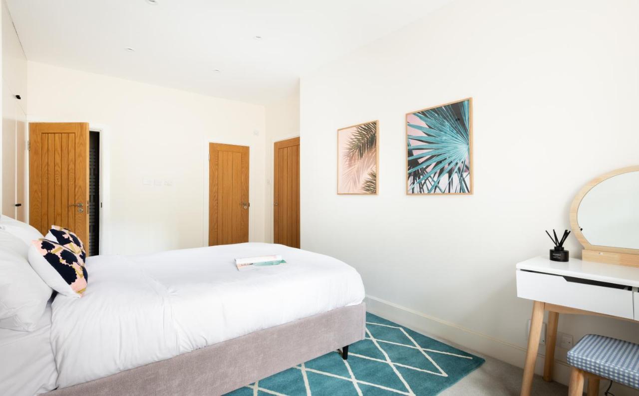 The Chelsea Arms - Bright 3Bdr With Garden & Private Parking Apartamento Londres Exterior foto