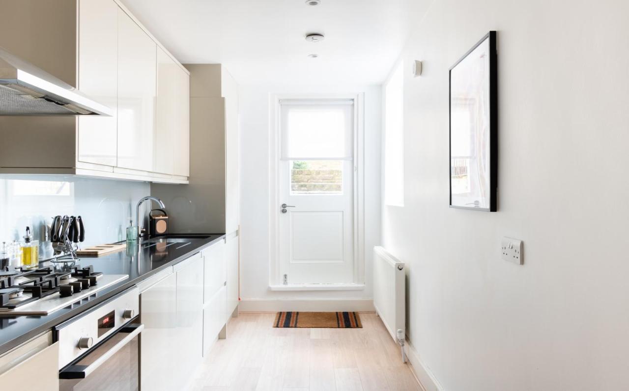 The Chelsea Arms - Bright 3Bdr With Garden & Private Parking Apartamento Londres Exterior foto