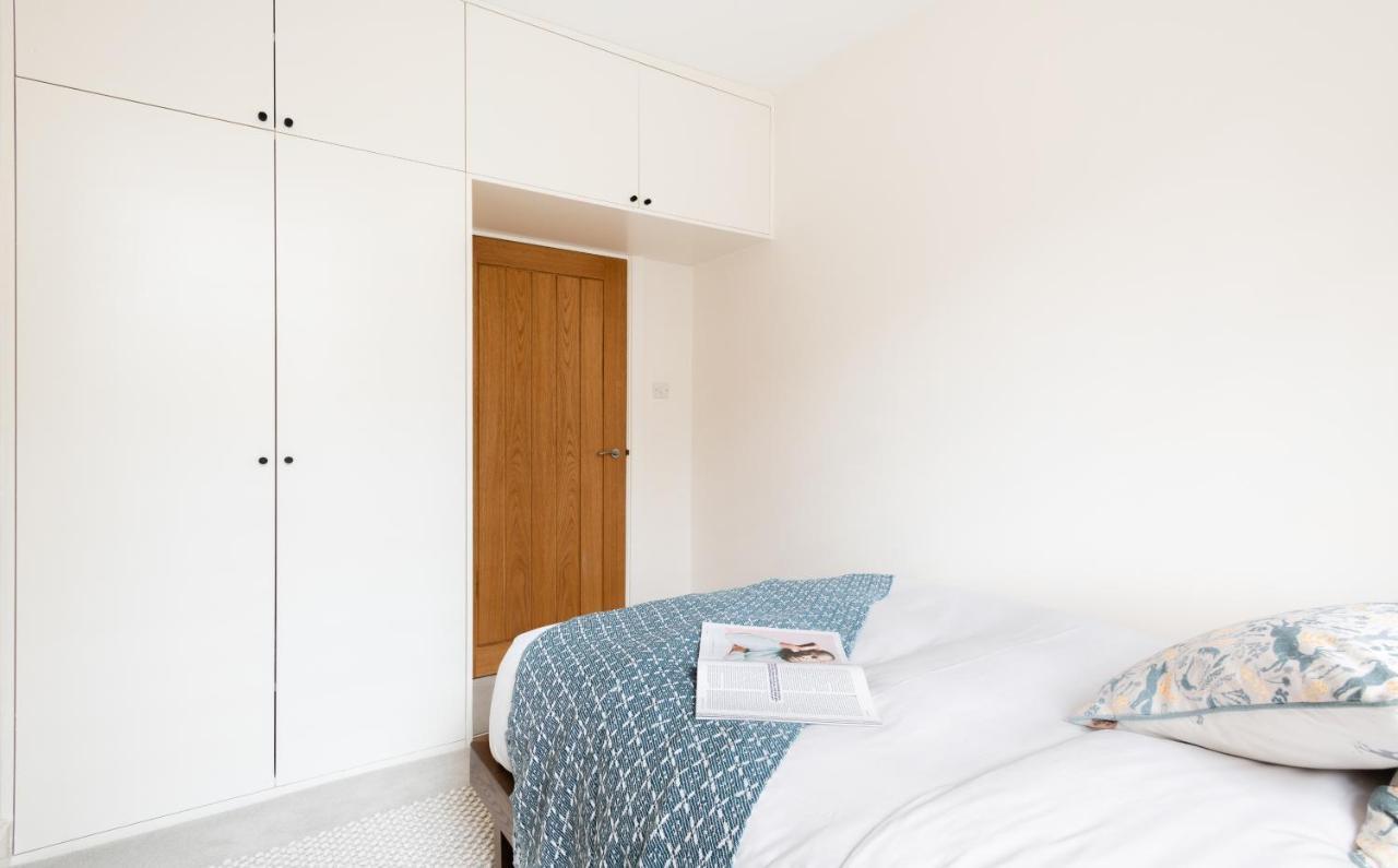 The Chelsea Arms - Bright 3Bdr With Garden & Private Parking Apartamento Londres Exterior foto